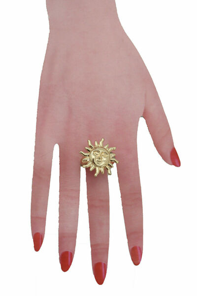 Women Fashion Jewelry Ring Gold Metal Sun One Size Elastic Band Flirty Look