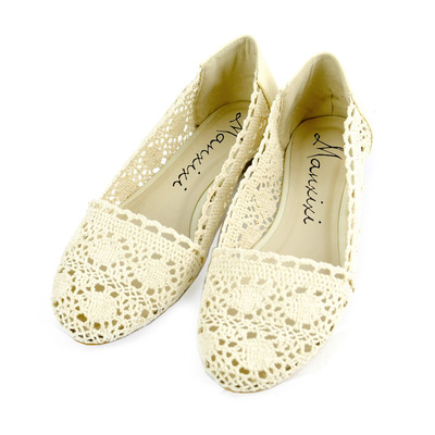 Womens slip on hollow out flats