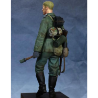 1/16 Resin Model Kit German Soldier Grenadier WW2 Unpainted - Thumbnail 1