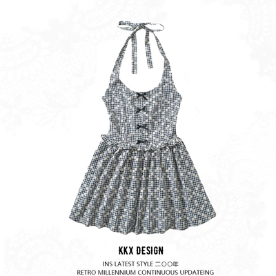 Sexy backless halter neck dress - Thumbnail 4