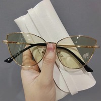  Vintage Cat Eye Sunglasses Sexy Classic Woman Vintage Sun Glasses - Thumbnail 4