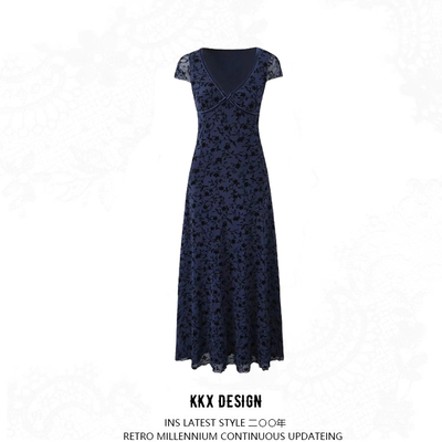 Retro niche v-neck printed dress for women low-cut hemmed bowknot decorated slim-fitting midi dress