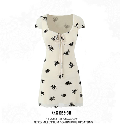 Sexy Large Neck Tie-up Ruffle-edged Printed Dress