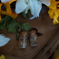 Confidence Spell Jar Necklace - Thumbnail 2