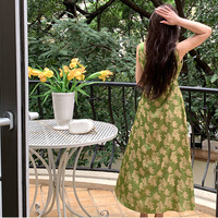 Women's plus size retro A-line skirt - Thumbnail 3