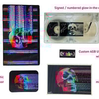 skull.zero VHS standard edition glow-in-the-dark tape + USB flash drive - Thumbnail 2