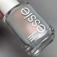 Essie - Social-Lights - Thumbnail 2