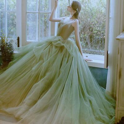 Evening dress female 2025 new green forest style student art exam graduation host dress