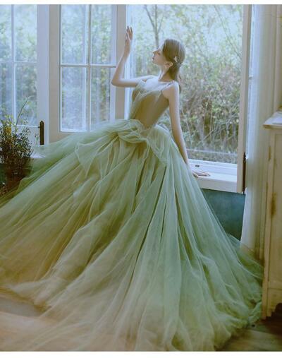 Evening Dress Female 2025 New Green Forest Style Student Art Exam Graduation Host Dress
