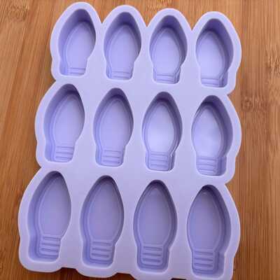 Light bulb silicone mold