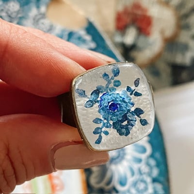 Hand painted ring no.06