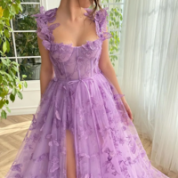 Elegant Lace & Tulle Spaghetti Strap Evening Gown with Slit - Thumbnail 4