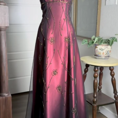 Vintage halter burgundy a-line prom dresses with beading  - Thumbnail 1
