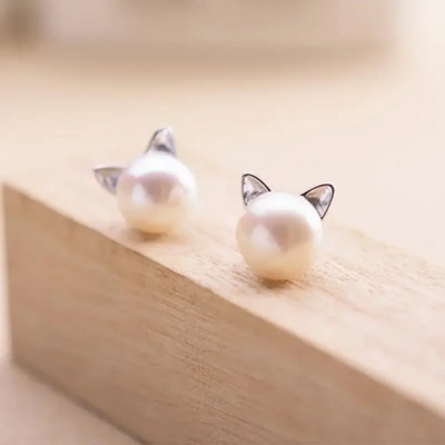 Silver Cat Stud Pearl Earrings 
