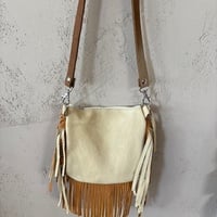 Rabbit and buckskin purse - Thumbnail 1