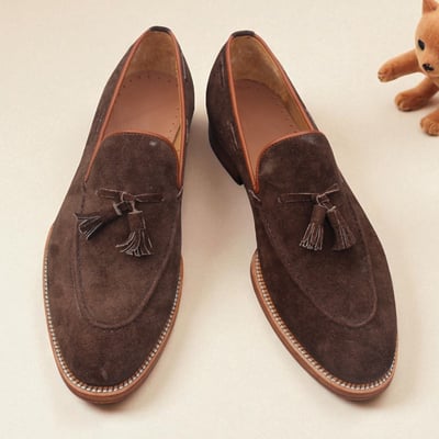 Crafted leather brown suede leather tassel loafers dress shoes