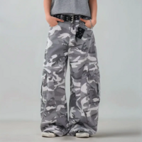 GRAY CAMO CURVED CARGO PANTS - Thumbnail 3