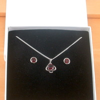 BOXED GIFT SET/Garnet Pendant & 18" Silver Chain/Garnet Necklace/Red Garnet Jewellery/Garnet Jewelry/Garnet Jewelery/Garnet Earrings/UK - Thumbnail 9