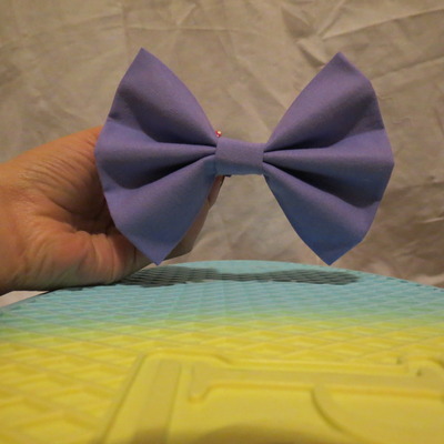 Lavender bow 