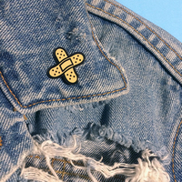 X Bandage Pin - Thumbnail 2